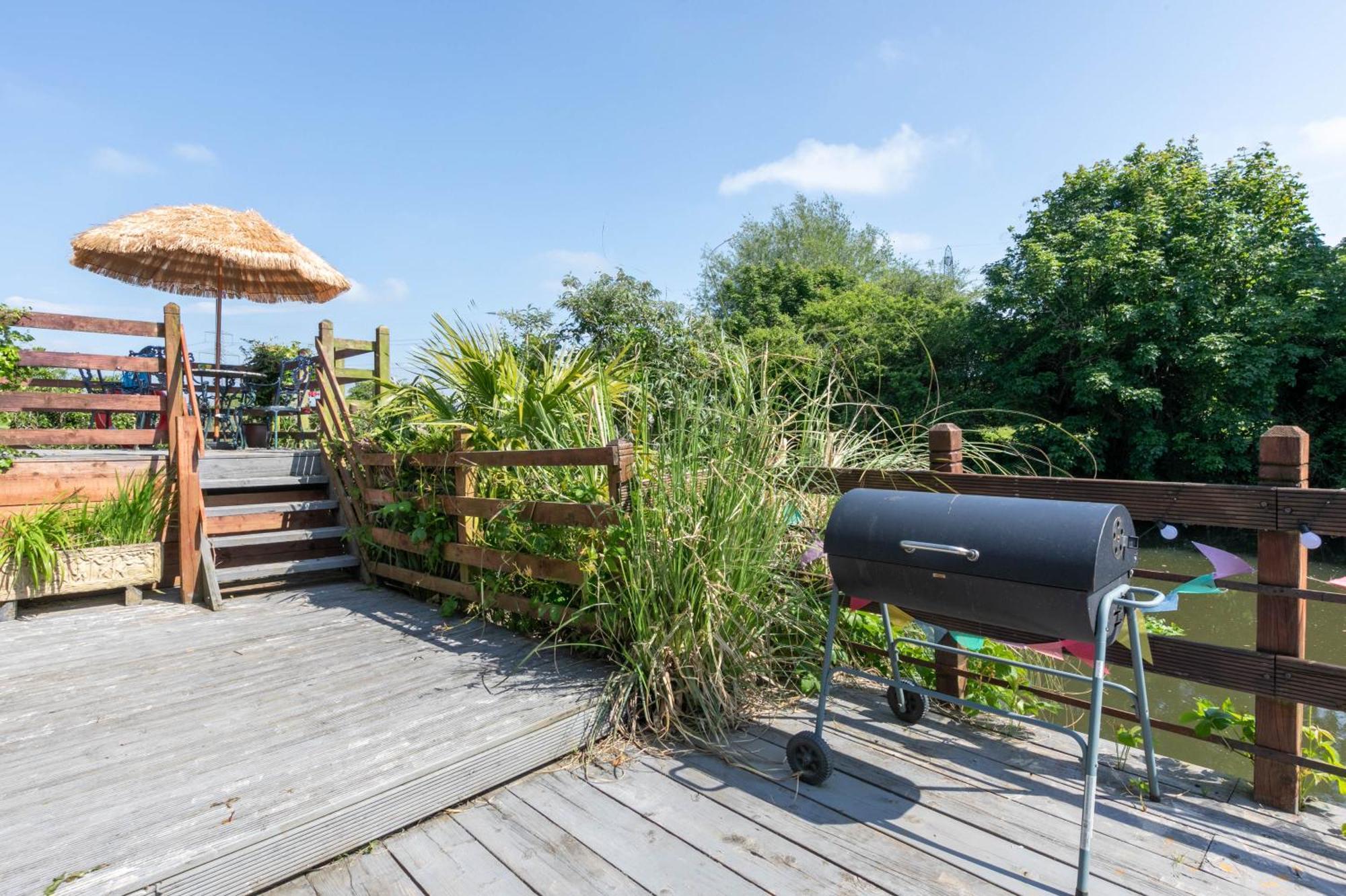Riverside Escape Iden Rye Villa Eksteriør billede
